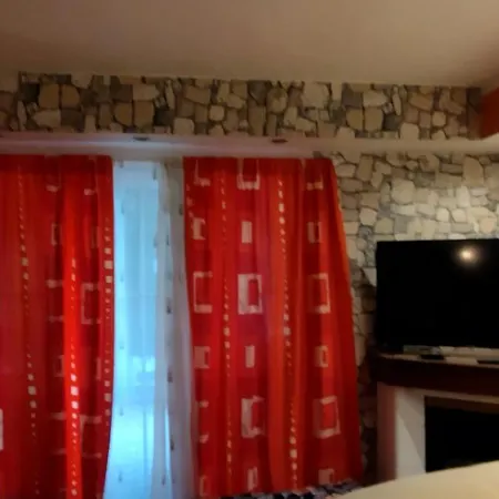 Letni Ubytovani Apartman 2 דירה *